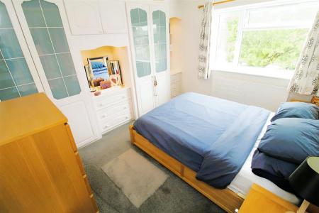 4 bedroom Detached house to let in West Way, Broadstone