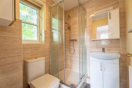 4 bedroom Detached house to let in Pennine Way, Verwood