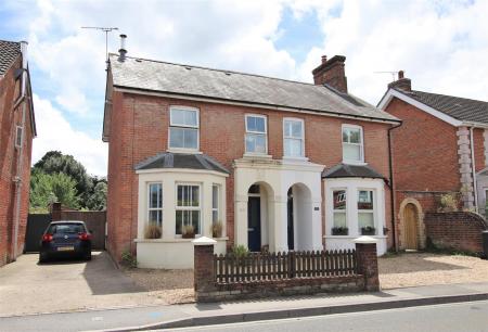 Leigh Road, Wimborne