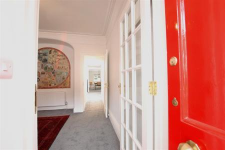 4 bedroom Town house to let in West Borough, Wimborne