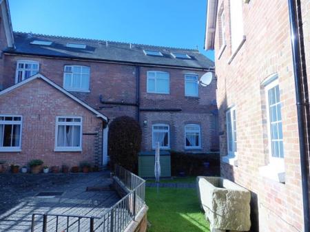 1 bedroom Apartment to let in New Borough Road, Wimborne