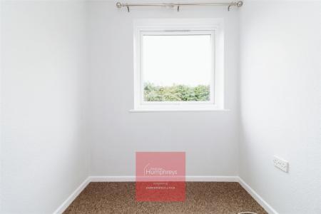 3 bedroom Detached house to let in FARRIERS CLOSE, COLEHILL