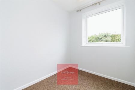 3 bedroom Detached house to let in FARRIERS CLOSE, COLEHILL