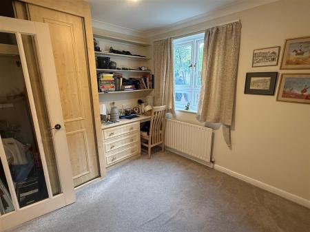 2 bedroom Apartment to let in Grammar School Lane, Wimborne