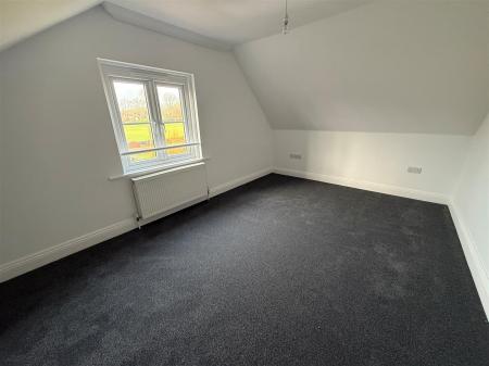 2 bedroom Apartment to let in SUBERB APARTMENT, WIMBORNE