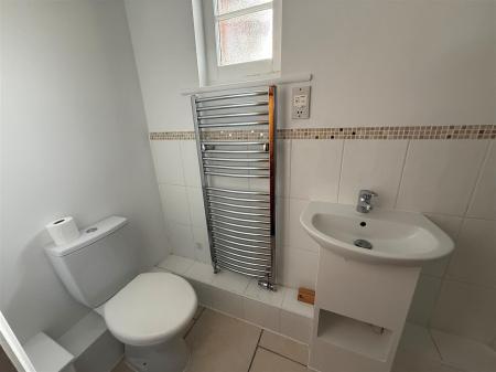 2 bedroom Apartment to let in SUBERB APARTMENT, WIMBORNE