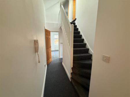 2 bedroom Apartment to let in SUBERB APARTMENT, WIMBORNE