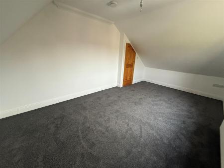 2 bedroom Apartment to let in SUBERB APARTMENT, WIMBORNE