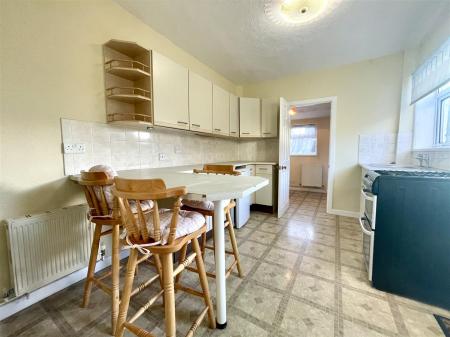 3 bedroom Semi-detached house for sale in Leigh Road, Wimborne