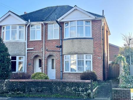 3 bedroom Semi-detached house for sale in Leigh Road, Wimborne