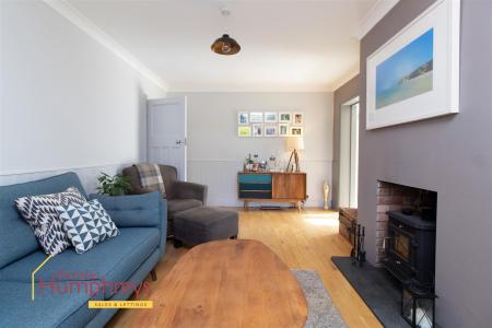 3 bedroom Detached house for sale in Wimborne Road, Colehill