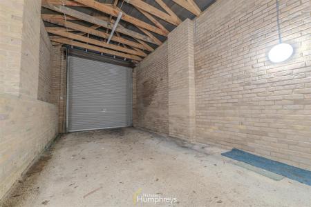 2 bedroom Detached house for sale in Rowlands Hill, Wimborne