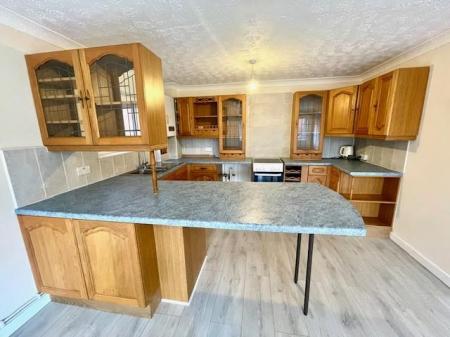 1 bedroom Apartment for sale in Station Road, Wimborne