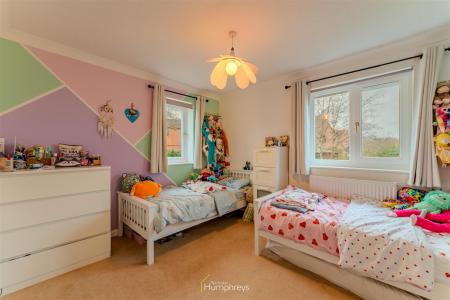 3 bedroom Detached house for sale in Corfe Halt Close, Corfe Mullen, Wimborne