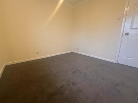 2 bedroom Detached house to let in RADIPOLE ROAD, CANFORD HEATH,