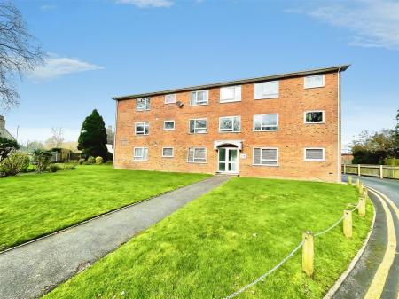 1 bedroom Apartment to let in Stour Walk, Wimborne