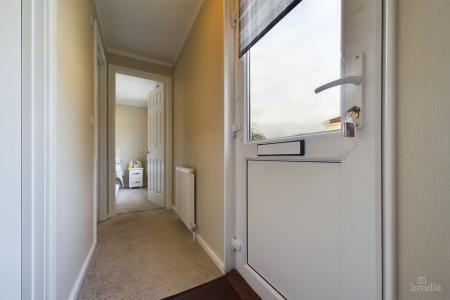 2 bedroom Park home for sale in Barton Broads Park, Maltkiln R, Barton-upon-Humber, North Lincolnshire, DN18
