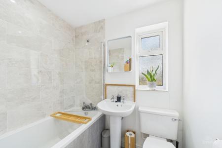 4 bedroom Detached house for sale in Briar Court, Goxhill, North Lincolnshire, DN19