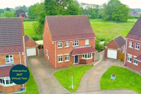 4 bedroom Detached house for sale in Briar Court, Goxhill, North Lincolnshire, DN19