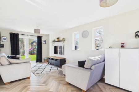 4 bedroom Detached house for sale in Briar Court, Goxhill, North Lincolnshire, DN19