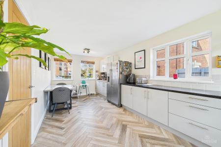 4 bedroom Detached house for sale in Briar Court, Goxhill, North Lincolnshire, DN19