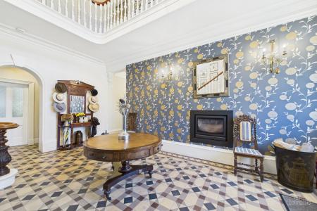 6 bedroom Manor House for sale in Burnham Manor - Burnham, Barton-upon-Humber, North Lincolnshire, DN18