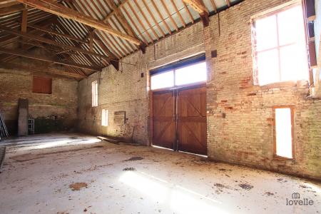 6 bedroom Manor House for sale in Burnham Manor - Burnham, Barton-upon-Humber, North Lincolnshire, DN18