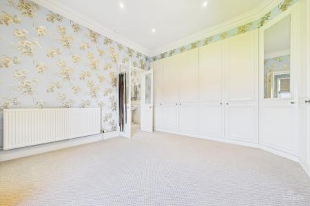 6 bedroom Manor House for sale in Burnham Manor - Burnham, Barton-upon-Humber, North Lincolnshire, DN18