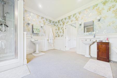 6 bedroom Manor House for sale in Burnham Manor - Burnham, Barton-upon-Humber, North Lincolnshire, DN18