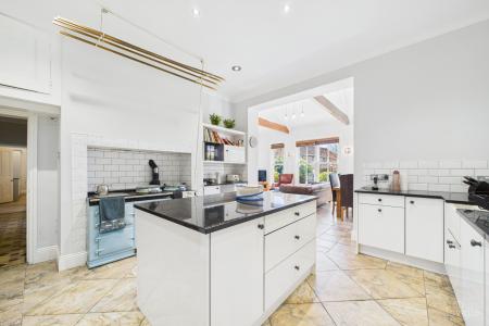 6 bedroom Manor House for sale in Burnham Manor - Burnham, Barton-upon-Humber, North Lincolnshire, DN18