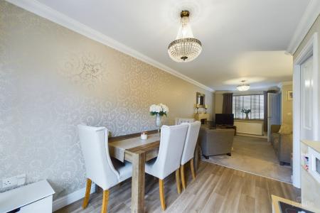 4 bedroom Detached house for sale in Clipson Crest, Barton-upon-Humber, North Lincolnshire, DN18