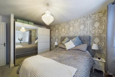 4 bedroom Detached house for sale in Clipson Crest, Barton-upon-Humber, North Lincolnshire, DN18