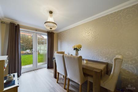 4 bedroom Detached house for sale in Clipson Crest, Barton-upon-Humber, North Lincolnshire, DN18