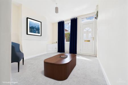 3 bedroom Terraced House for sale in Dam Road, Barton-upon-Humber, North Lincolnshire, DN18