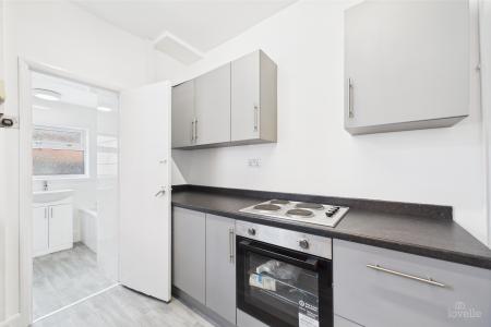 3 bedroom Terraced House for sale in Dam Road, Barton-upon-Humber, North Lincolnshire, DN18