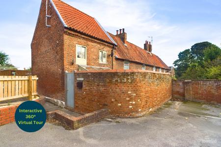 2 bedroom Character Property for sale in Kingsgarth, Barton-upon-Humber, North Lincolnshire, DN18