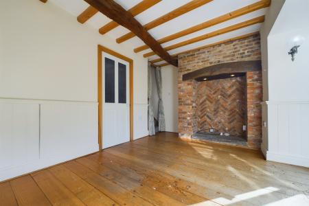 2 bedroom Character Property for sale in Kingsgarth, Barton-upon-Humber, North Lincolnshire, DN18