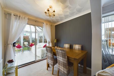 3 bedroom Detached house for sale in Millbrook Way, Barton-upon-Humber, North Lincolnshire, DN18