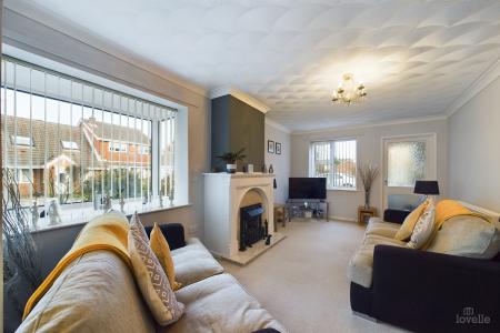 3 bedroom Detached house for sale in Millbrook Way, Barton-upon-Humber, North Lincolnshire, DN18