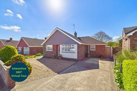 3 bedroom Detached bungalow for sale in Millfields, Barton-upon-Humber, North Lincolnshire, DN18
