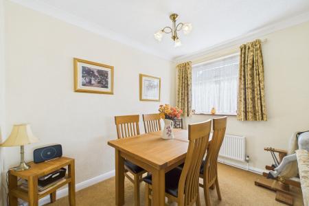 3 bedroom Detached bungalow for sale in Millfields, Barton-upon-Humber, North Lincolnshire, DN18