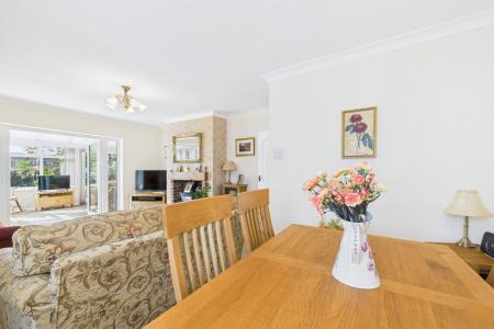 3 bedroom Detached bungalow for sale in Millfields, Barton-upon-Humber, North Lincolnshire, DN18