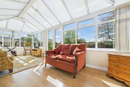 3 bedroom Detached bungalow for sale in Millfields, Barton-upon-Humber, North Lincolnshire, DN18