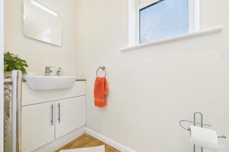 3 bedroom Detached bungalow for sale in Millfields, Barton-upon-Humber, North Lincolnshire, DN18