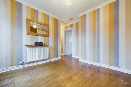 3 bedroom Detached bungalow for sale in Nicolson Drive, Barton-upon-Humber, North Lincolnshire, DN18