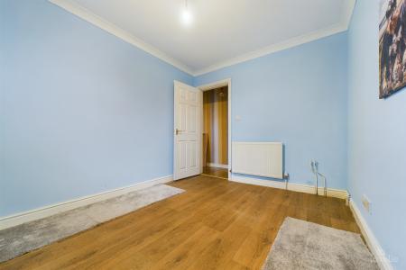 3 bedroom Detached bungalow for sale in Nicolson Drive, Barton-upon-Humber, North Lincolnshire, DN18