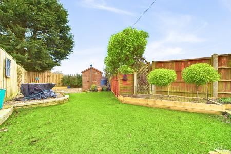 3 bedroom Detached bungalow for sale in Nicolson Drive, Barton-upon-Humber, North Lincolnshire, DN18