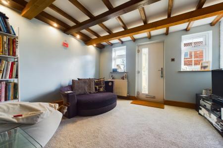 5 bedroom Detached house for sale in North End, Goxhill, North Lincolnshire, DN19