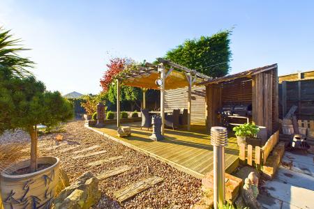 5 bedroom Detached house for sale in North End, Goxhill, North Lincolnshire, DN19