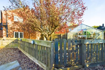 5 bedroom Detached house for sale in North End, Goxhill, North Lincolnshire, DN19